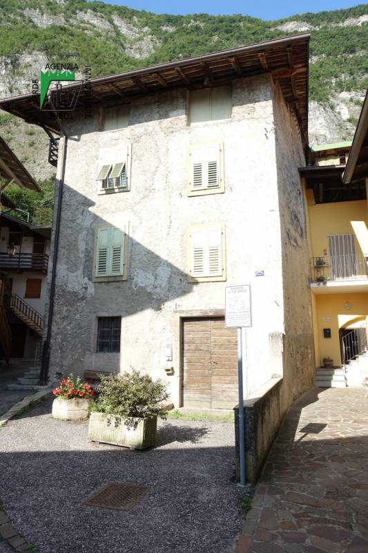 casa indipendente in vendita a Mezzolombardo