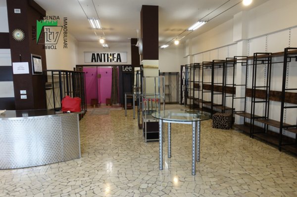negozio in vendita a Mezzolombardo