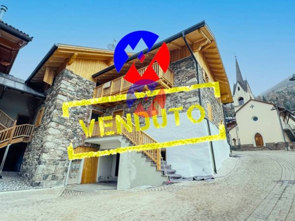 appartamento in vendita a Moena in zona Someda