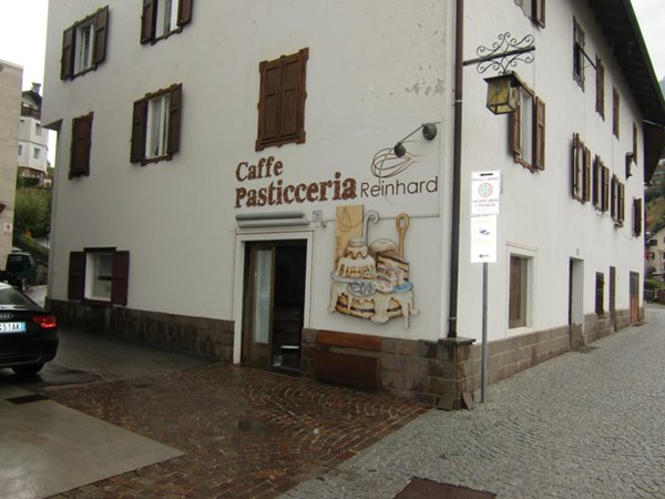 locale commerciale in vendita a Moena