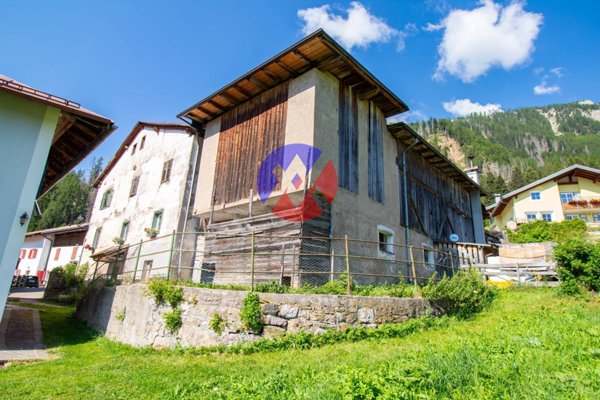 appartamento in vendita a Moena in zona Sorte