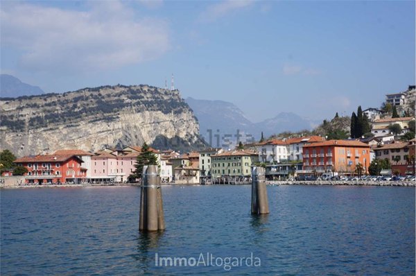 appartamento in vendita a Nago-Torbole in zona Torbole