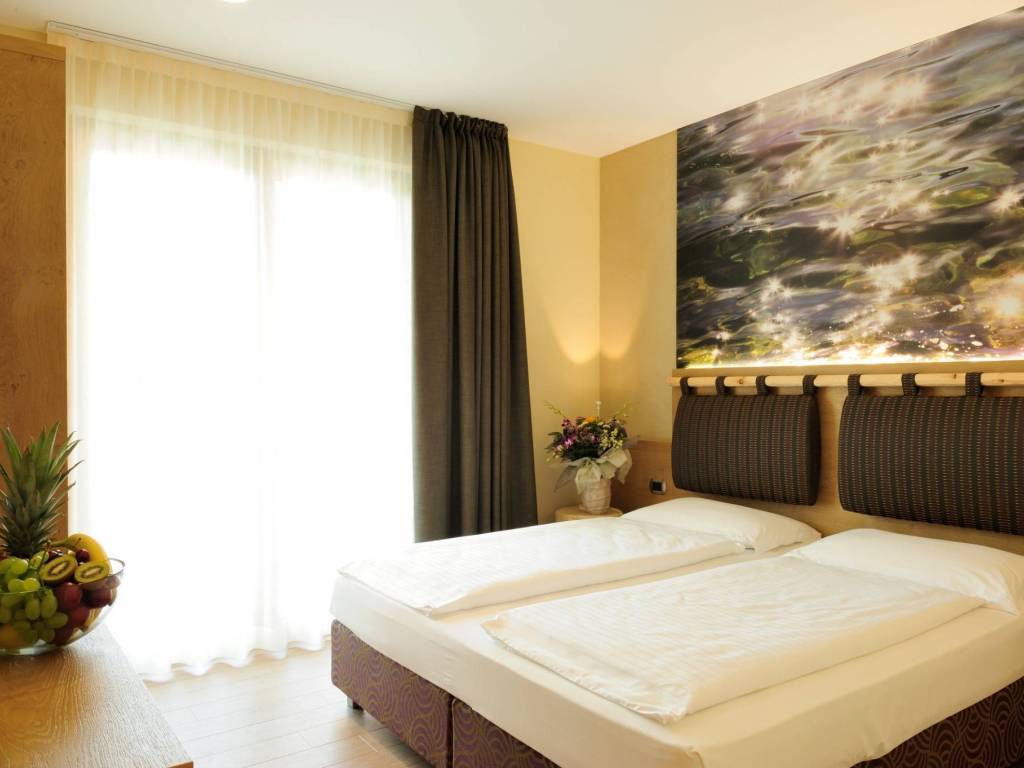 villa in vendita a Nago-Torbole in zona Torbole