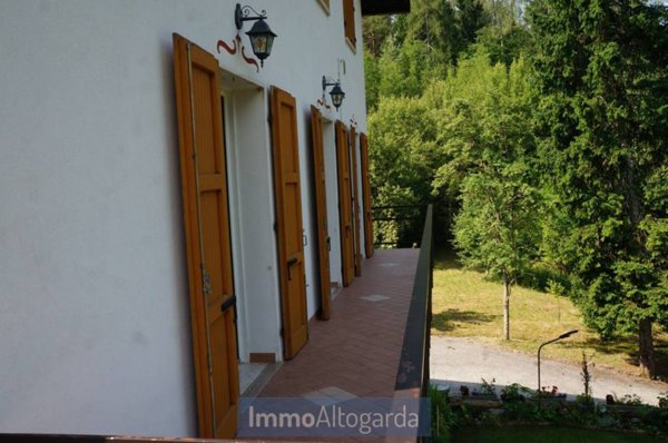 appartamento in vendita a Ronzo-Chienis