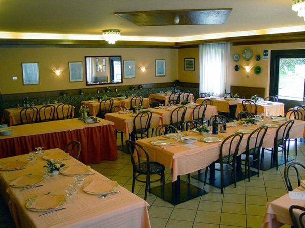 intera palazzina in vendita a Peio