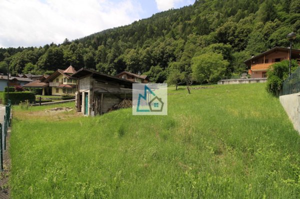 terreno edificabile in vendita a Pelugo