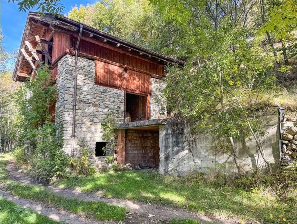 casale in vendita a Rabbi in zona Pracorno