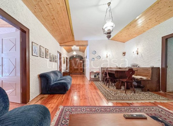 appartamento in vendita a Rabbi