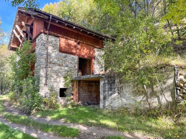 casale in vendita a Rabbi in zona Pracorno