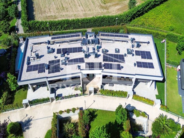 appartamento in vendita a Riva del Garda