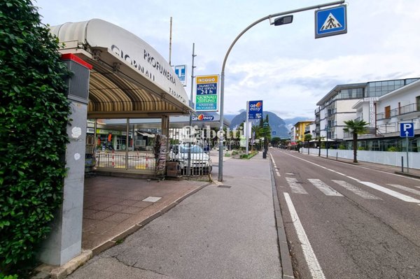 negozio in vendita a Riva del Garda