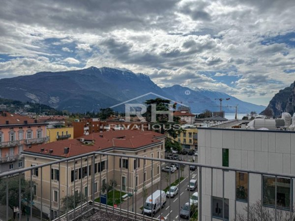 appartamento in vendita a Riva del Garda