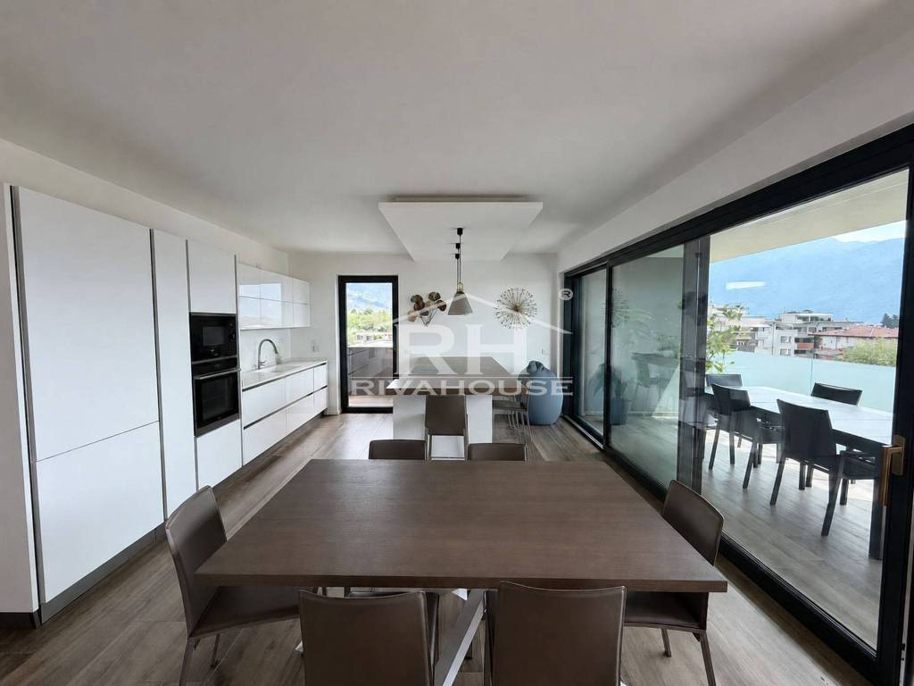 appartamento in vendita a Riva del Garda