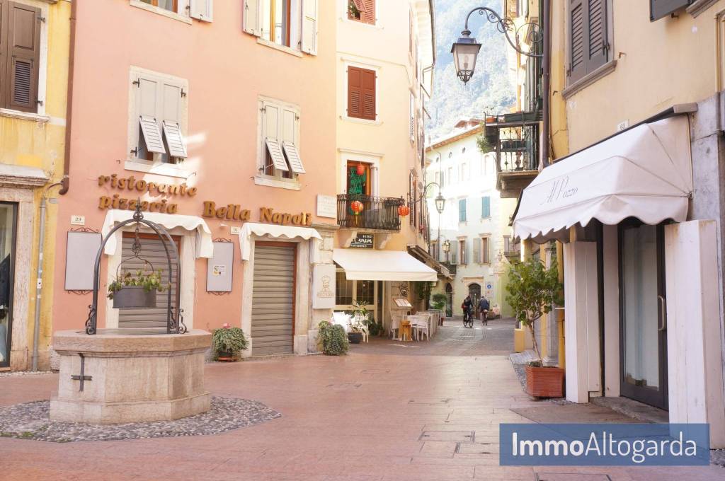 negozio in vendita a Riva del Garda