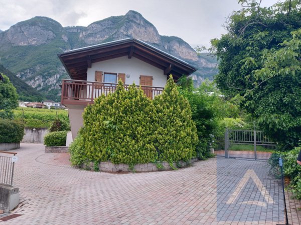 casa indipendente in vendita a Roverè della Luna