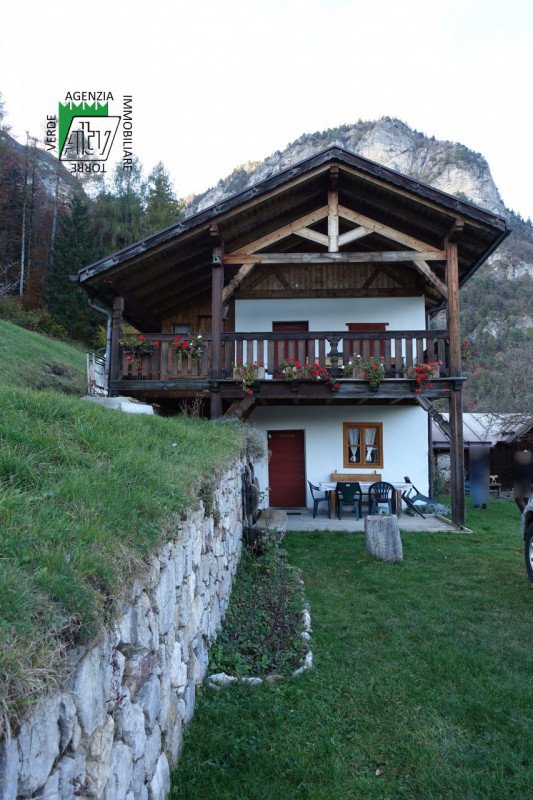 casale in vendita a Roverè della Luna