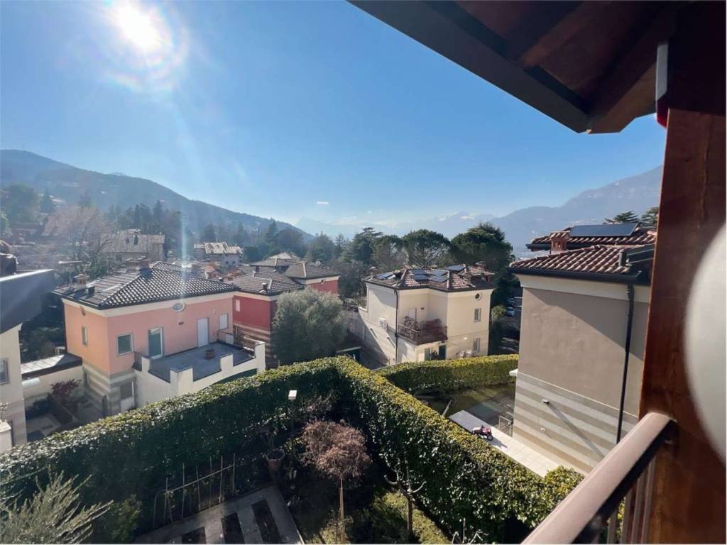 casa indipendente in vendita a Rovereto in zona Noriglio