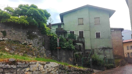 casa indipendente in vendita a Rovereto