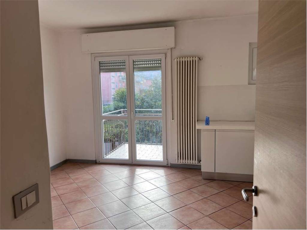 appartamento in vendita a Rovereto in zona Sant'Ilario