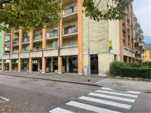 negozio in vendita a Rovereto