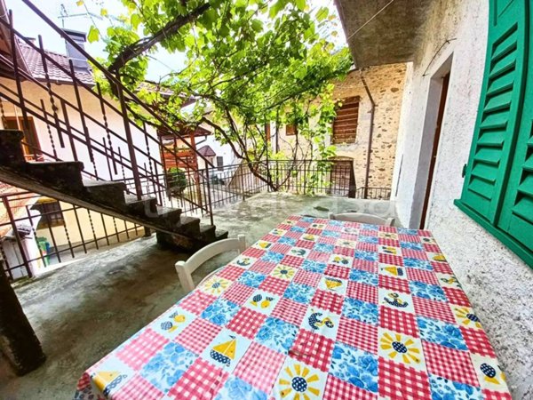 casa indipendente in vendita a Samone(TN)