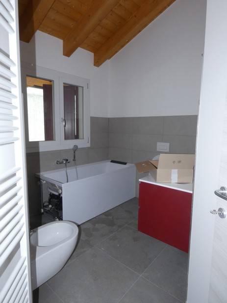 casa indipendente in vendita a Stenico
