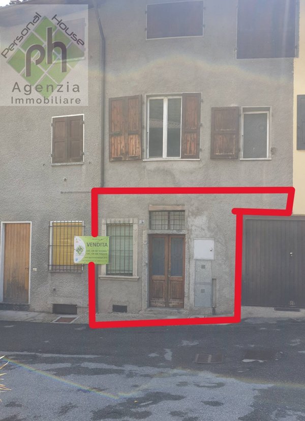 casa indipendente in vendita a Storo in zona Darzo