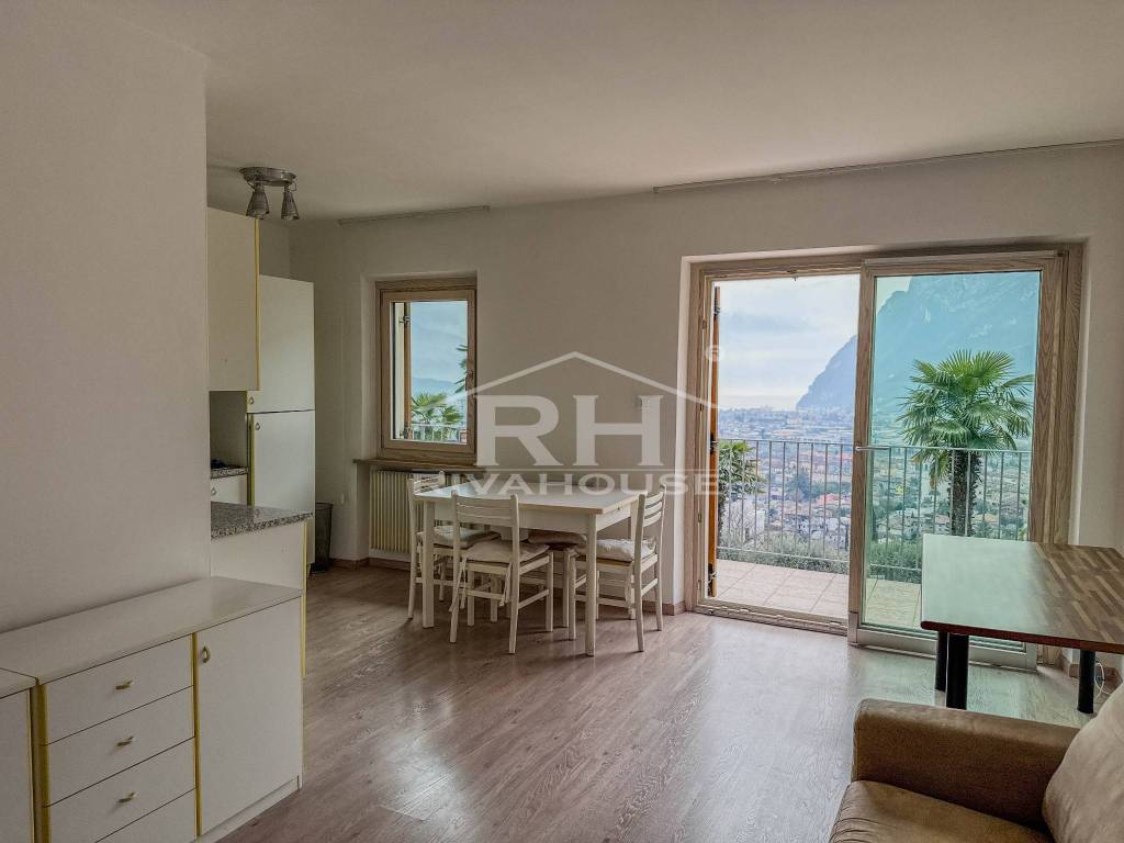 casa indipendente in vendita a Tenno