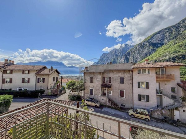 casa indipendente in vendita a Tenno
