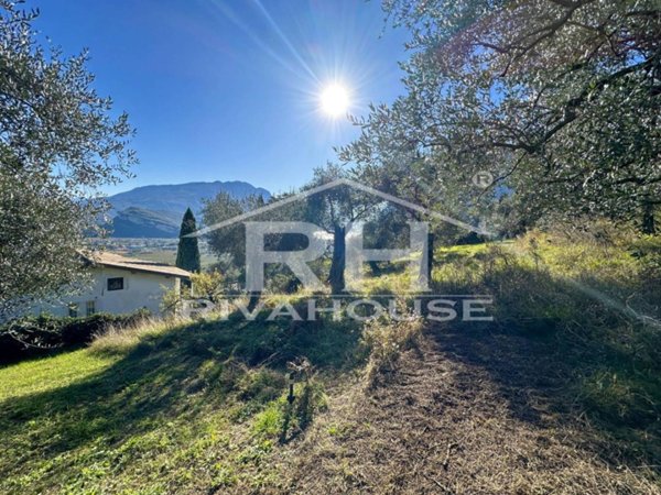 terreno agricolo in vendita a Tenno