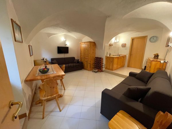 appartamento in vendita a Tenno in zona Cologna