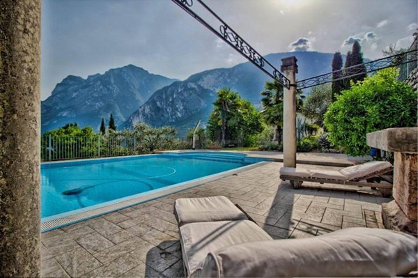 casa indipendente in vendita a Tenno