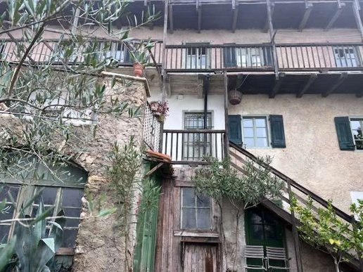 casa indipendente in vendita a Terragnolo