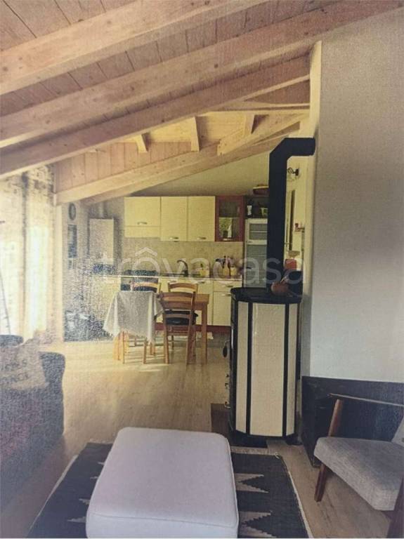 casa indipendente in vendita a Terragnolo