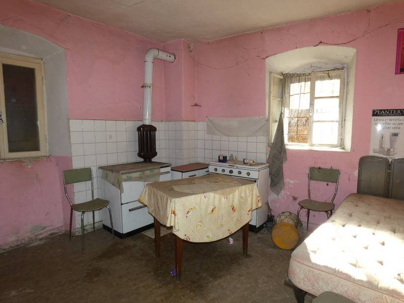 casa indipendente in vendita a Tione di Trento
