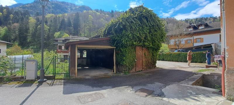 casa indipendente in vendita a Tione di Trento
