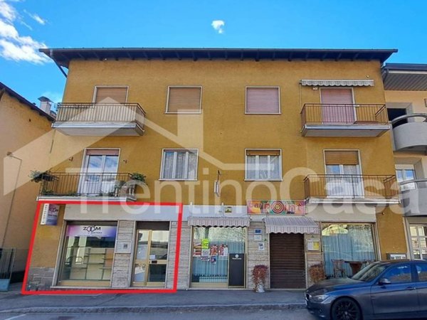 negozio in vendita a Tione di Trento