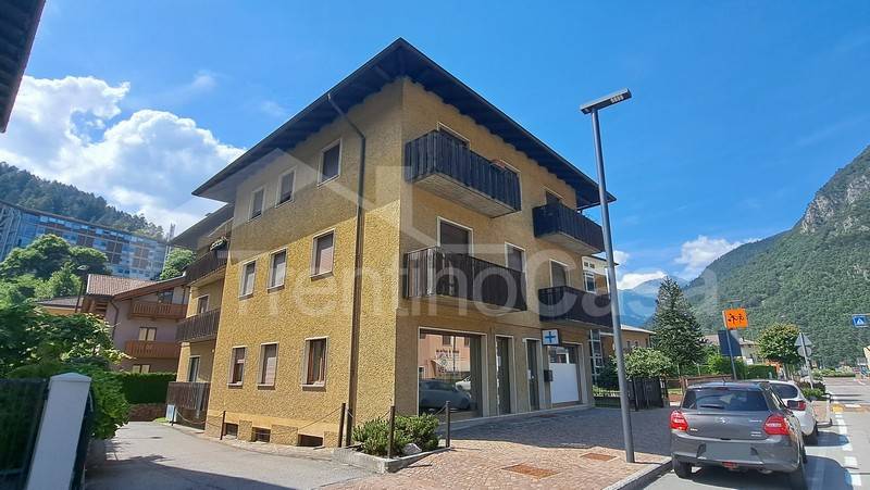 casa semindipendente in vendita a Tione di Trento