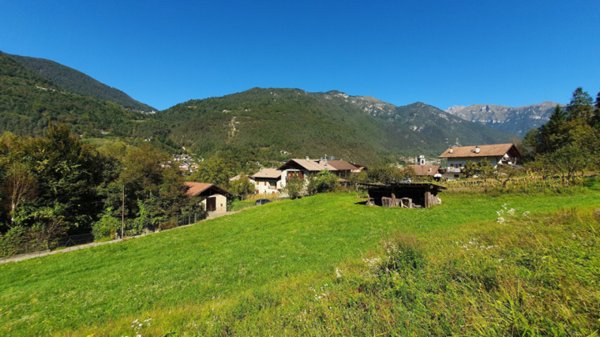 casa indipendente in vendita a Tione di Trento in zona Saone