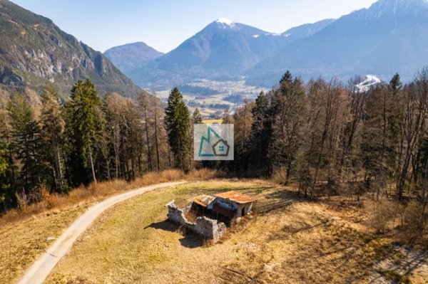 casa indipendente in vendita a Tione di Trento