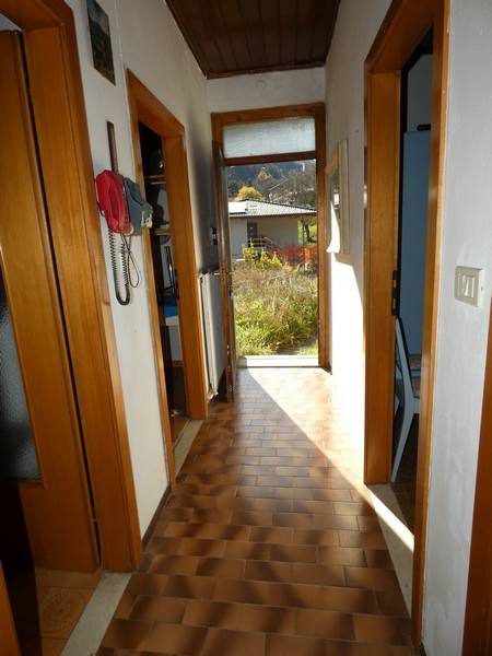 casa indipendente in vendita a Tione di Trento