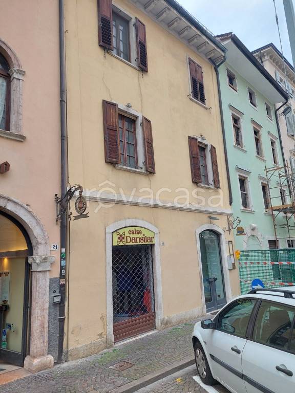 monolocale in vendita a Trento in zona Centro Storico