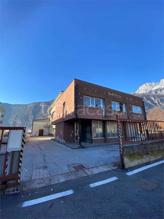 rudere in vendita a Trento in zona Spini
