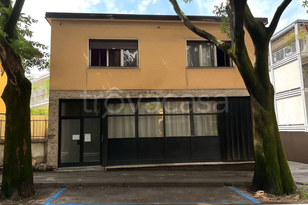 casa indipendente in vendita a Trento in zona Centro Storico