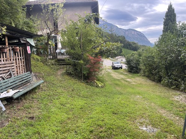 casa indipendente in vendita a Trento in zona Villazzano