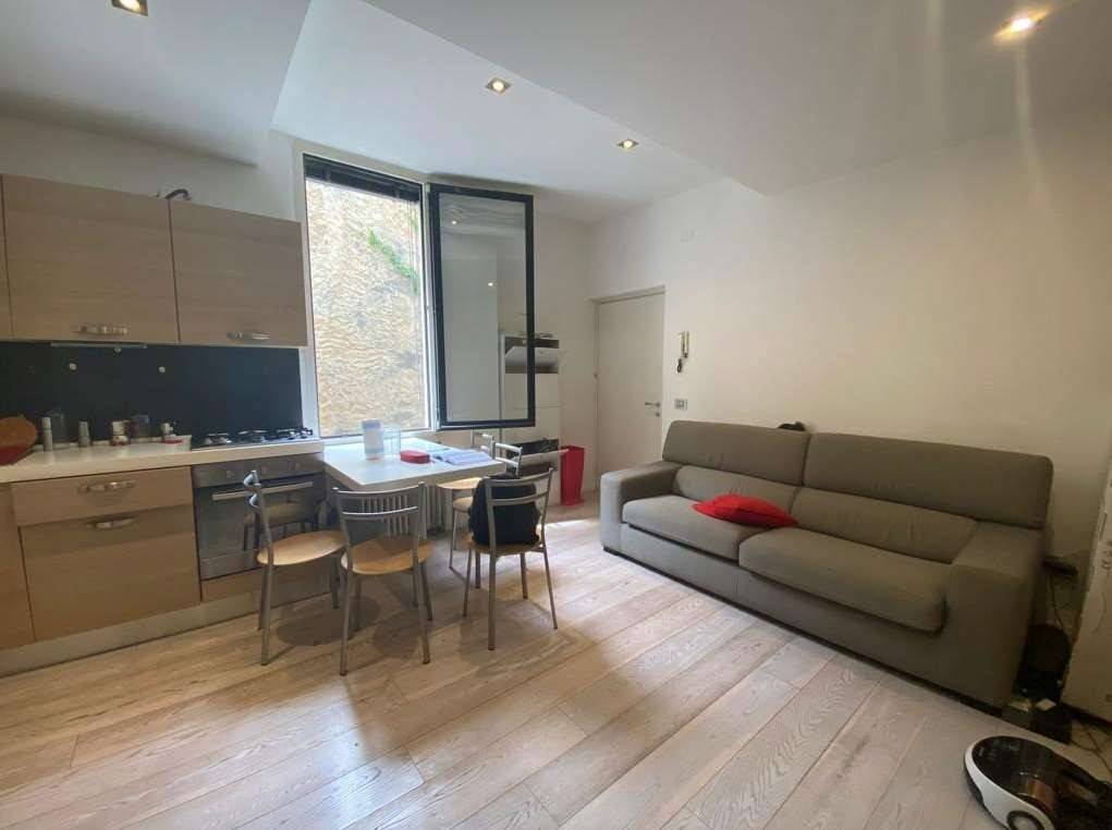 appartamento in vendita a Trento in zona San Giuseppe/Santa Caterina