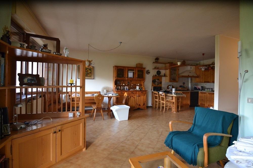 casa indipendente in vendita a Trento in zona San Rocco