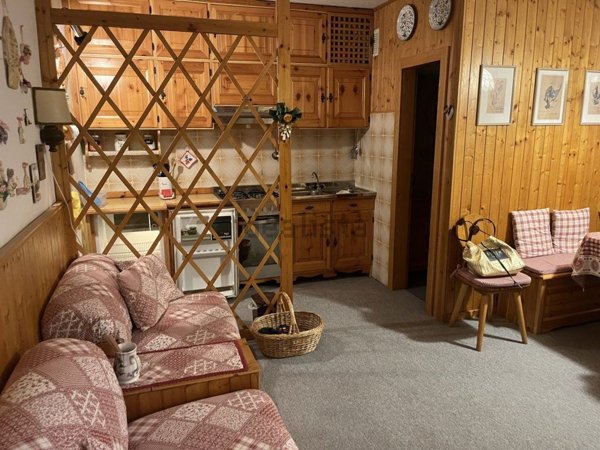 appartamento in vendita a Trento in zona Norge