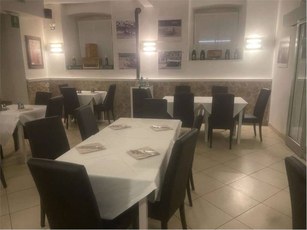 negozio in vendita a Trento in zona Piedicastello