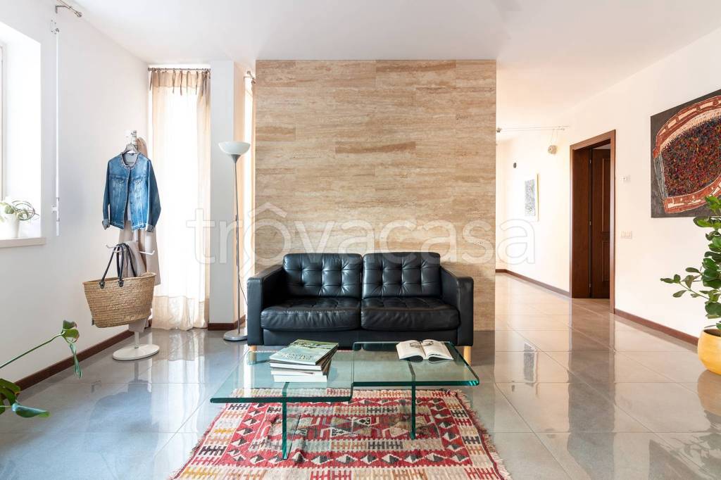 appartamento in vendita a Trento in zona Villazzano